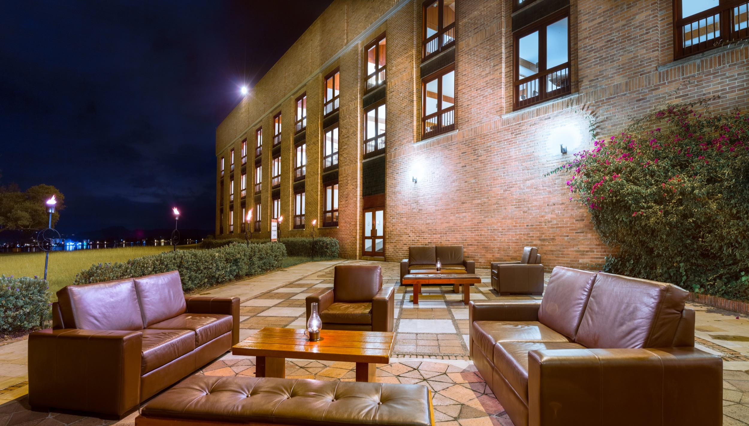 Estelar Paipa Hotel Spa & Y Centro De Convenciones Exterior foto The hotel's lobby