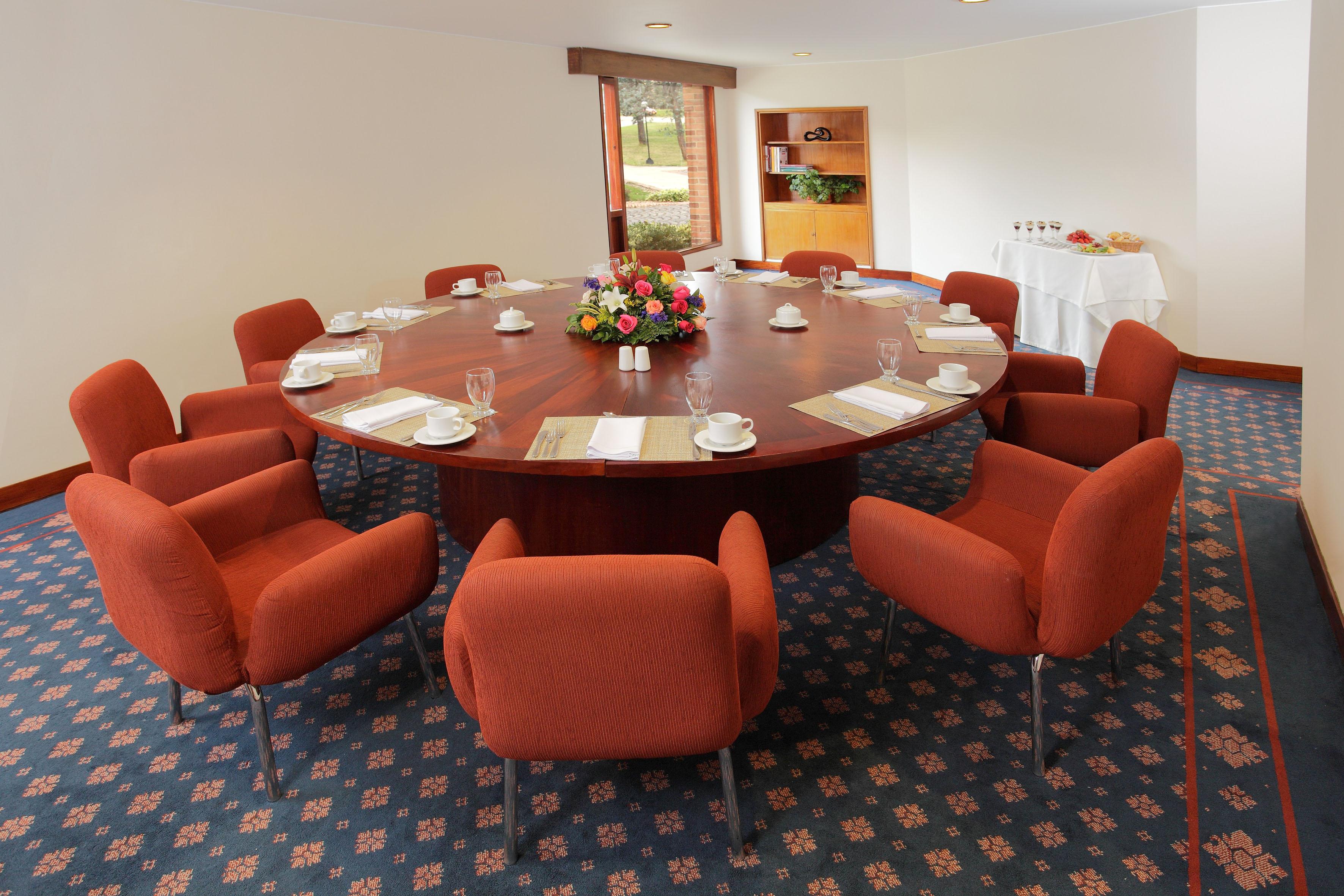 Estelar Paipa Hotel Spa & Y Centro De Convenciones Exterior foto The boardroom at the Royal Society
